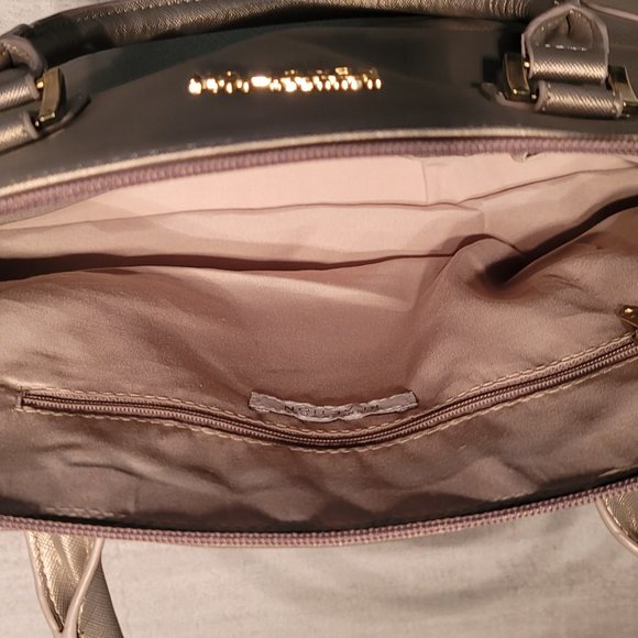 Kenneth Cole Tote - Picture 2 of 3